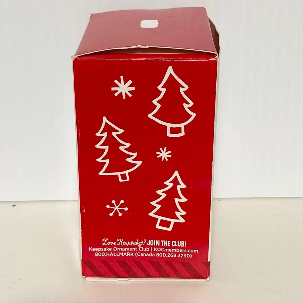 HALLMARK Christmas Holiday TEACHER Appreciation Ornament Teachers Help Us Grow